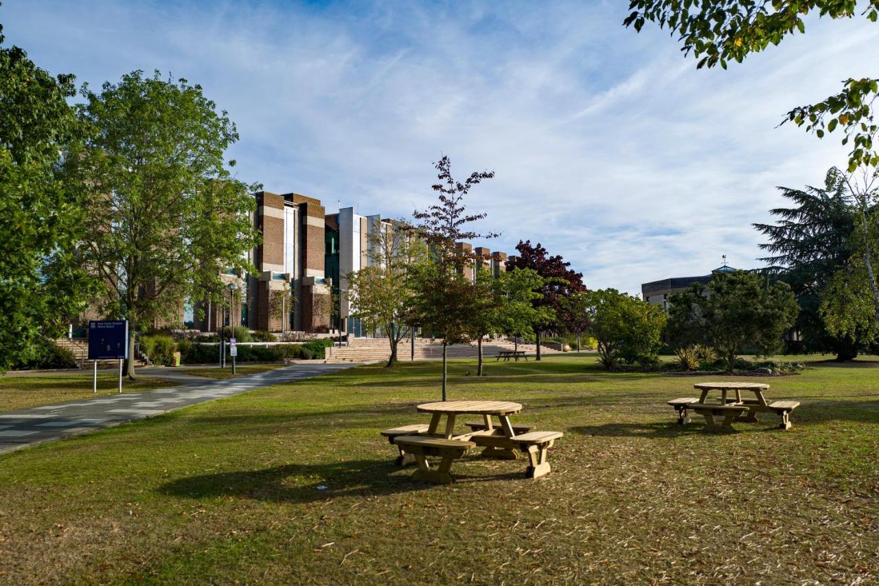 Keynes College Hotell Canterbury Eksteriør bilde